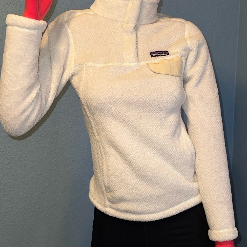 Patagonia Sweater - Picture 5 of 10